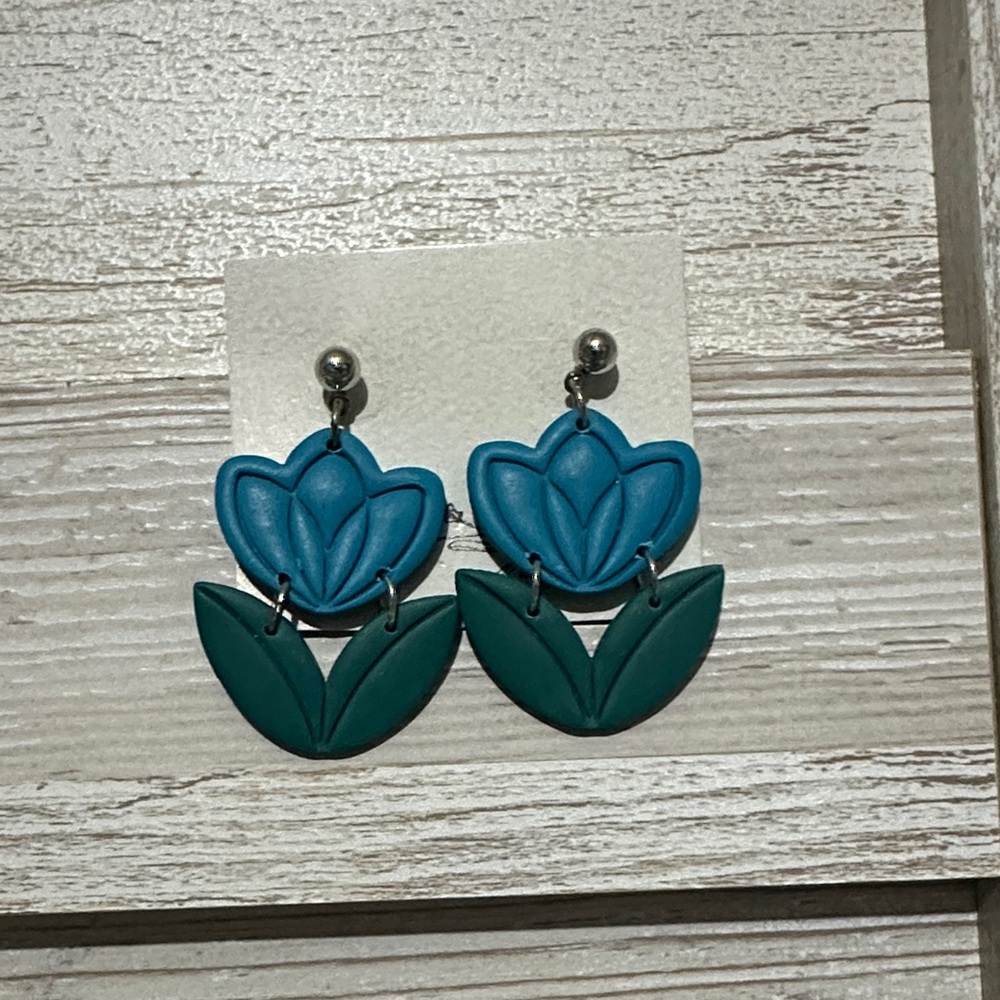 Tulip Floral Earrings